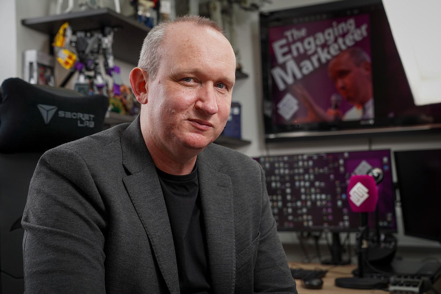 Darren Jamieson Engage Web 02